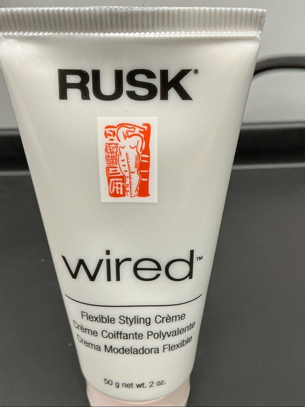 Rusk Wired Flexible Styling Crème 2oz. NWOT - Picture 2 of 4